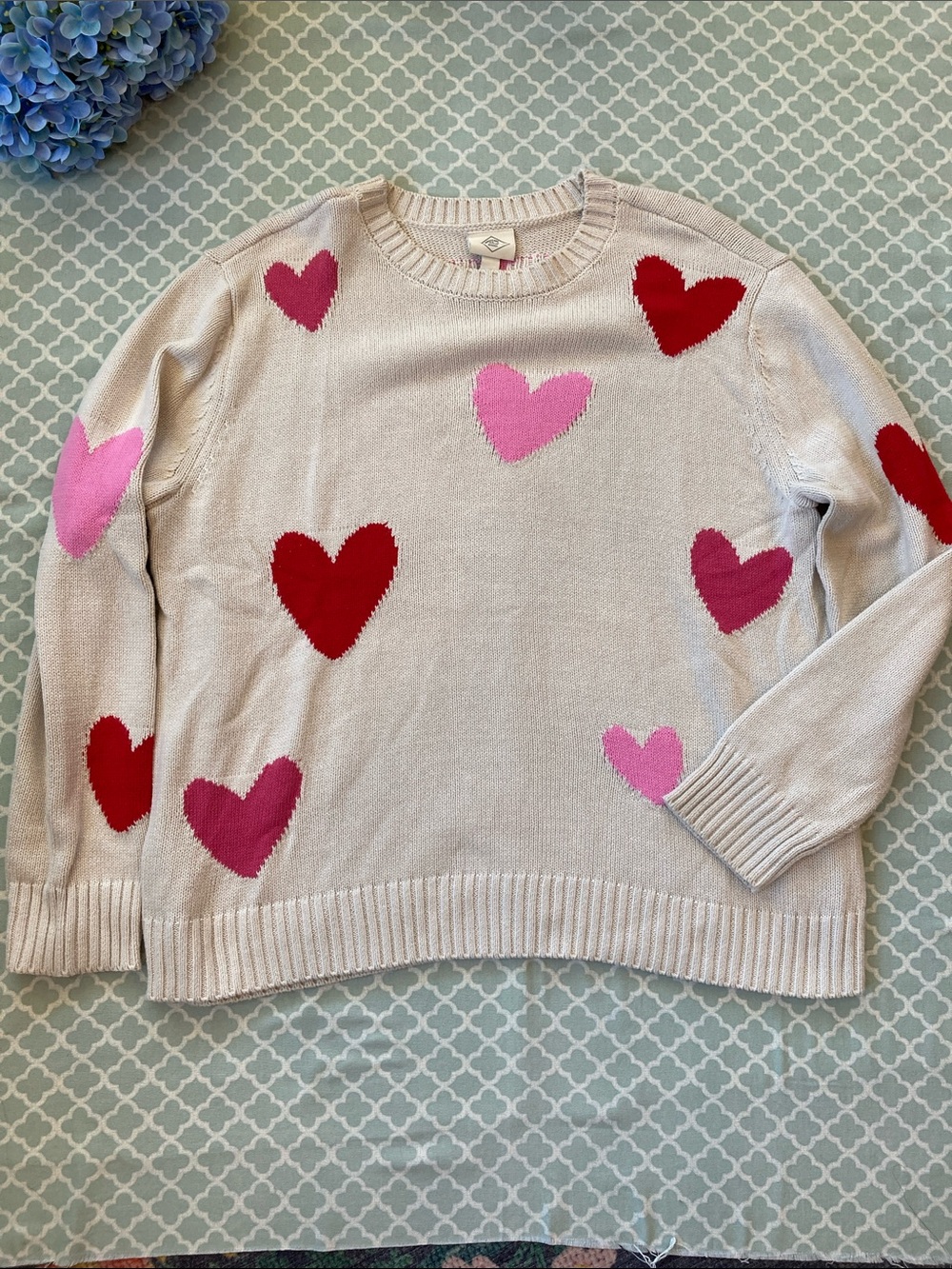 St. John’s Bay Cream Heart Print Sweater XXL